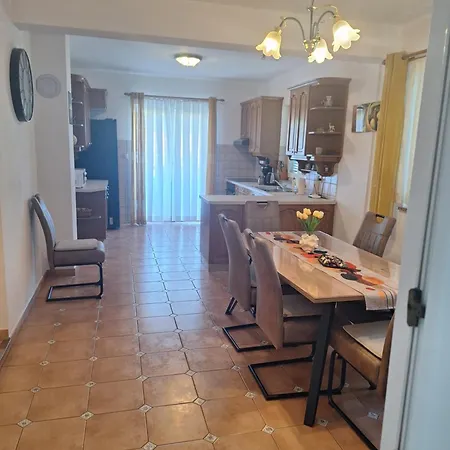 Apartman Sandra *