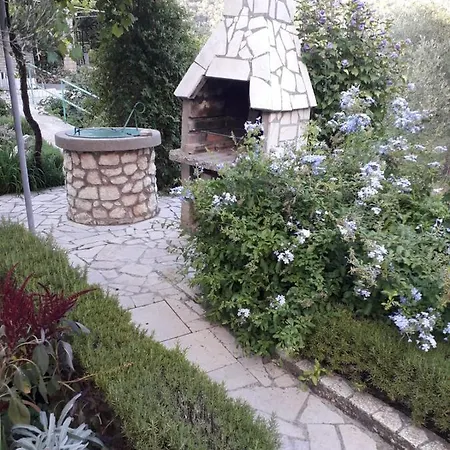 Sandra Appartement Palit