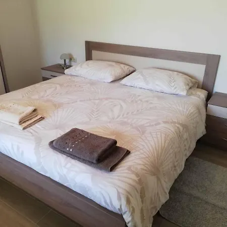Apartment Sandra