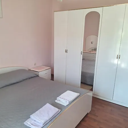 Apartment Sandra